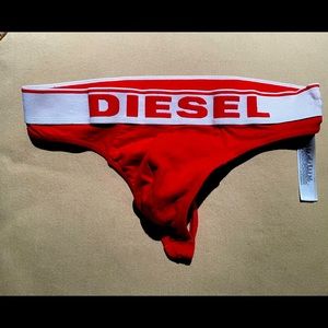Mens diesel thong used -size small